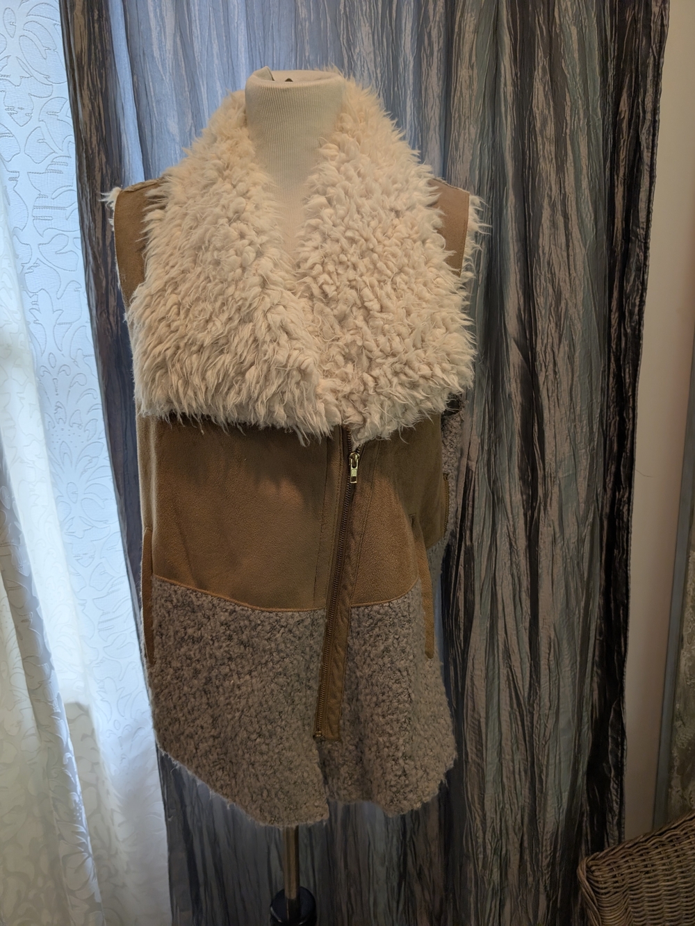 Althena Collection XL Sherpa Faux Suede Wool Lined Vest Boho Western